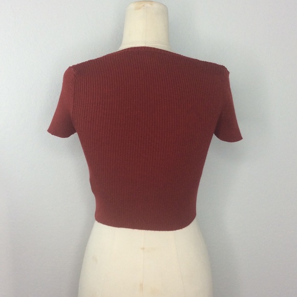 Ribbed crop top - Picture 2 of 4